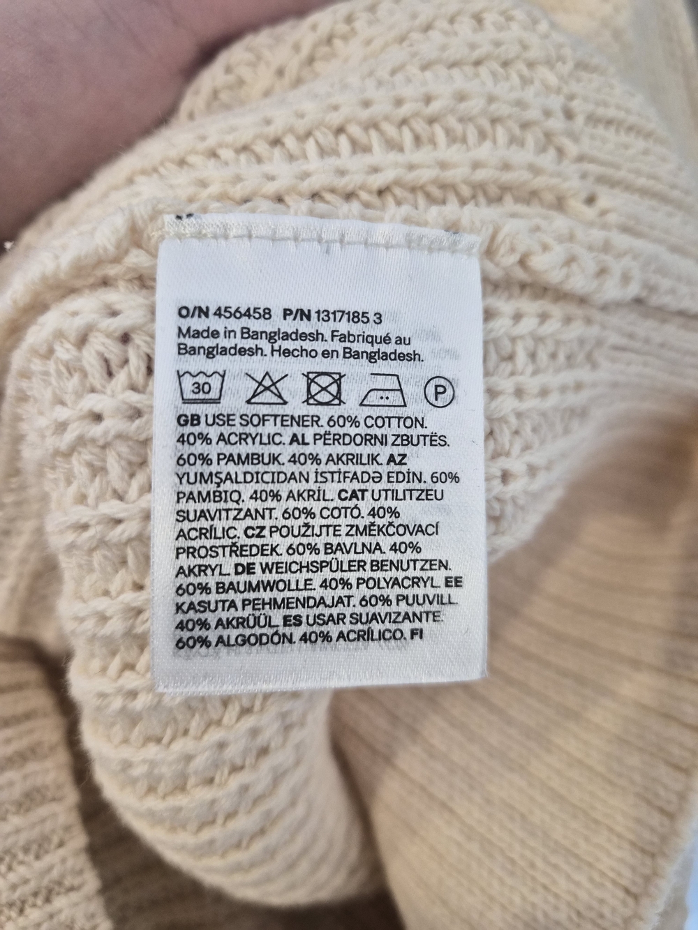 H&M Cream Crewneck Knit Sweater - Picture 5 of 5